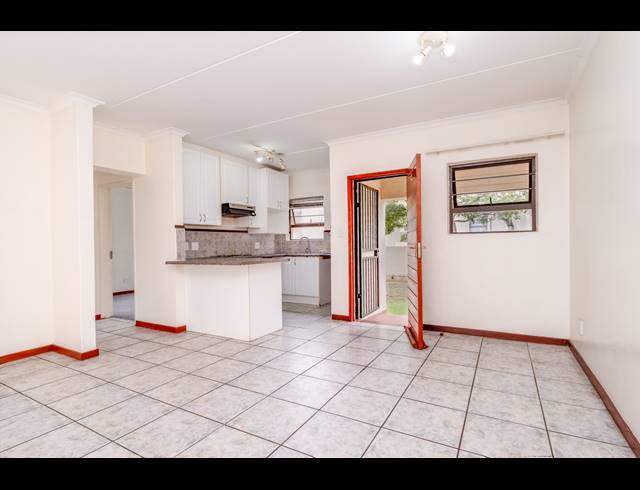 2 BEDROOM APARTMENT FOR SALE IN PAULSHOF